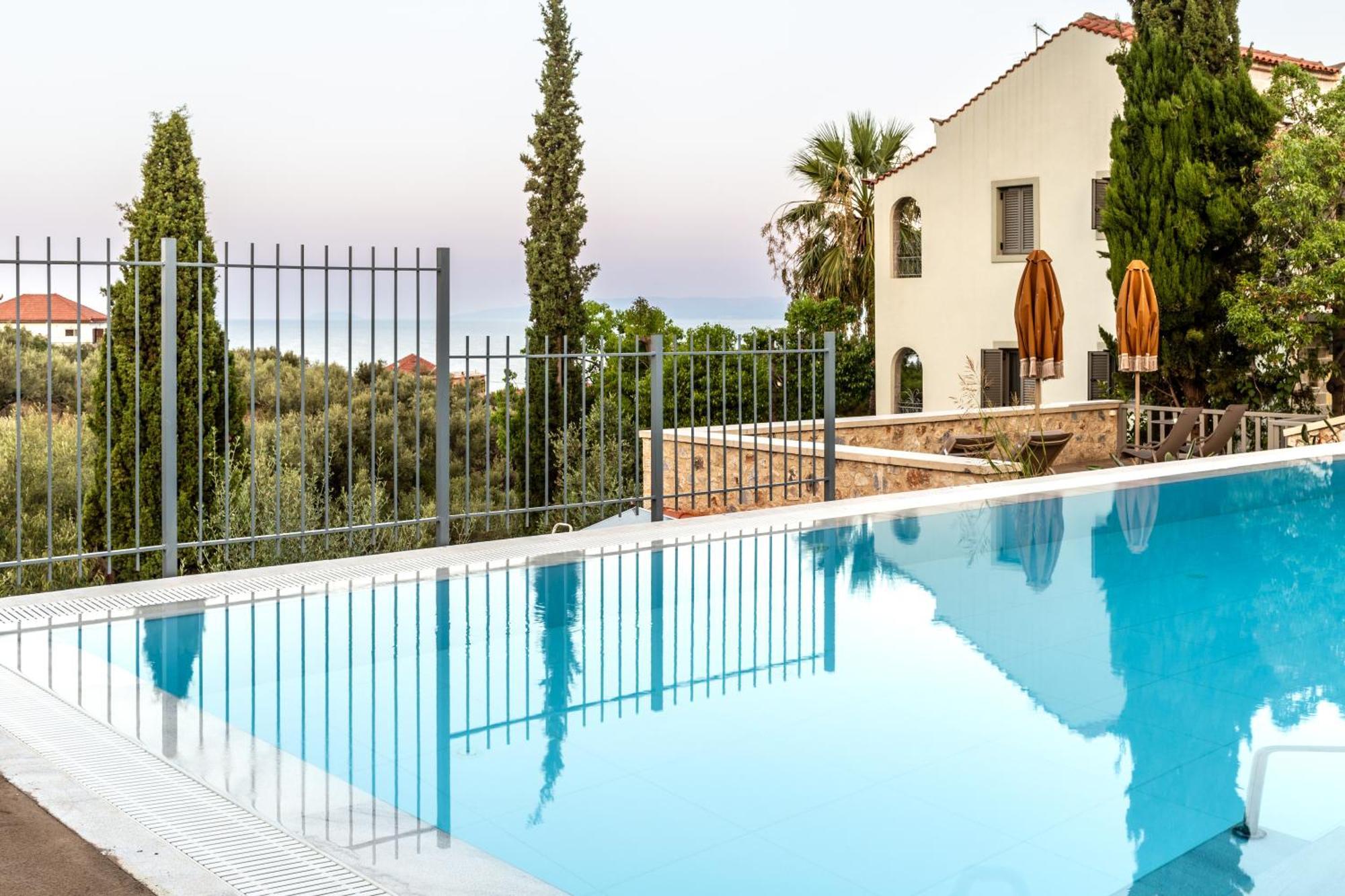 Olympia Zervea Studios With Pool - Apartment Kardhamili Buitenkant foto