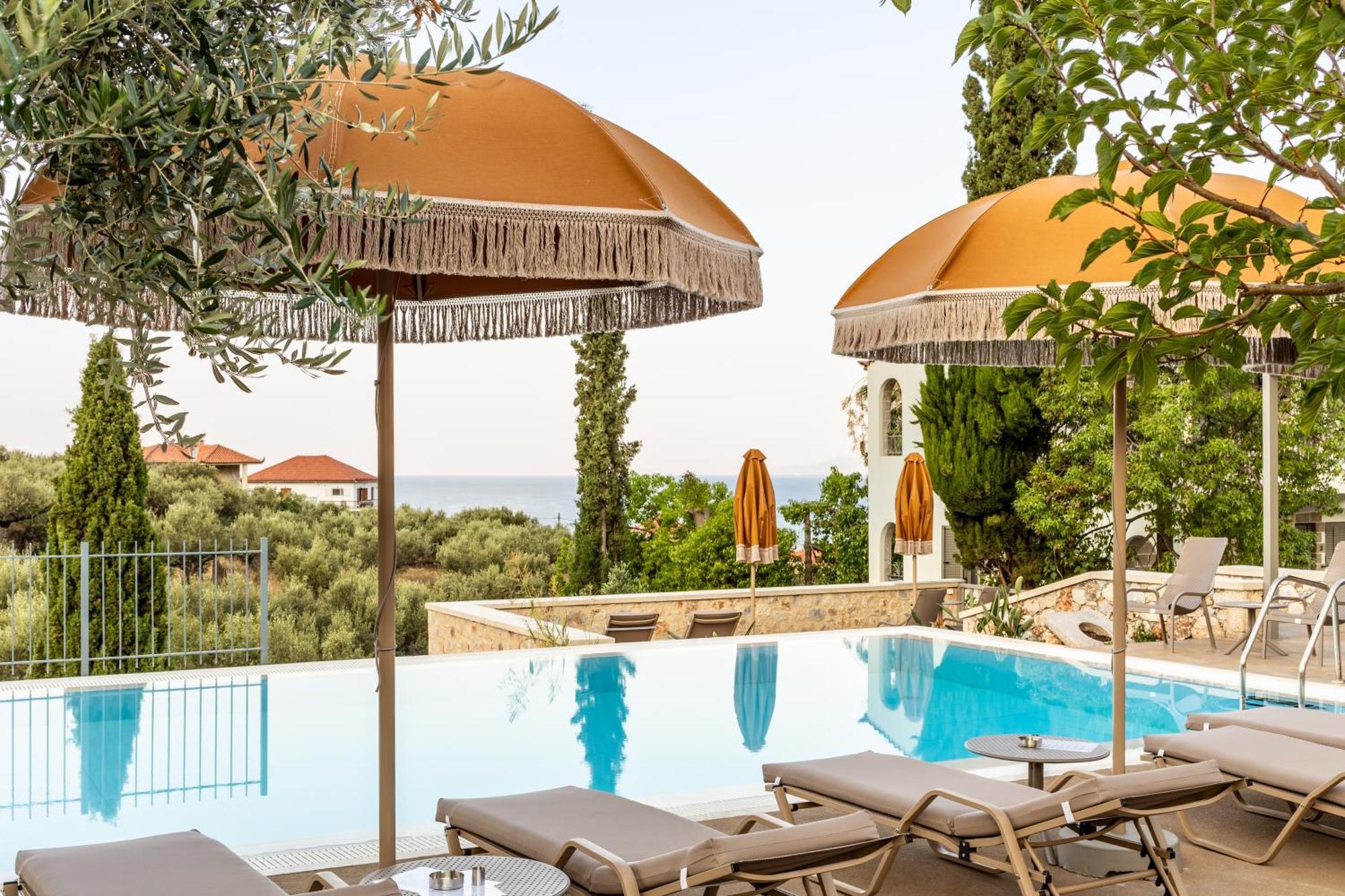 Olympia Zervea Studios With Pool - Apartment Kardhamili Buitenkant foto