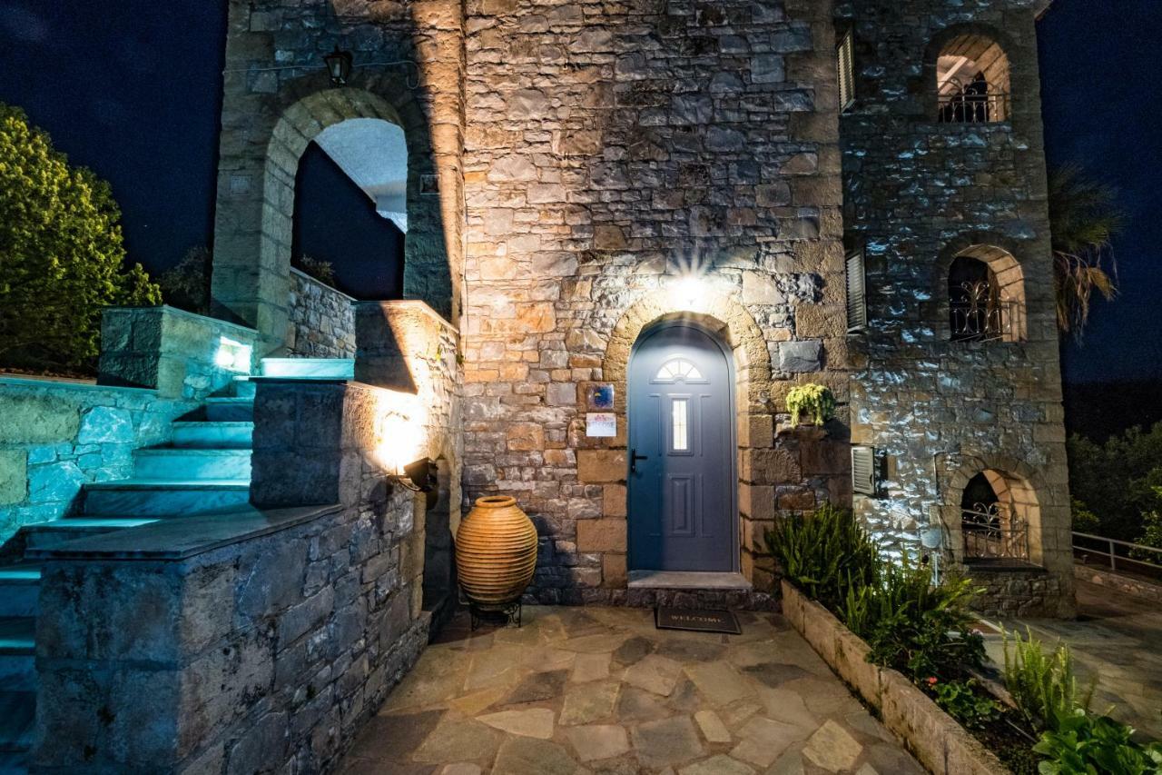 Olympia Zervea Studios With Pool - Apartment Kardhamili Buitenkant foto